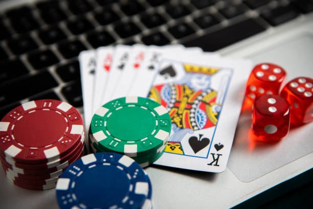 dutalotre live casino tables with professional dealers and betting interface